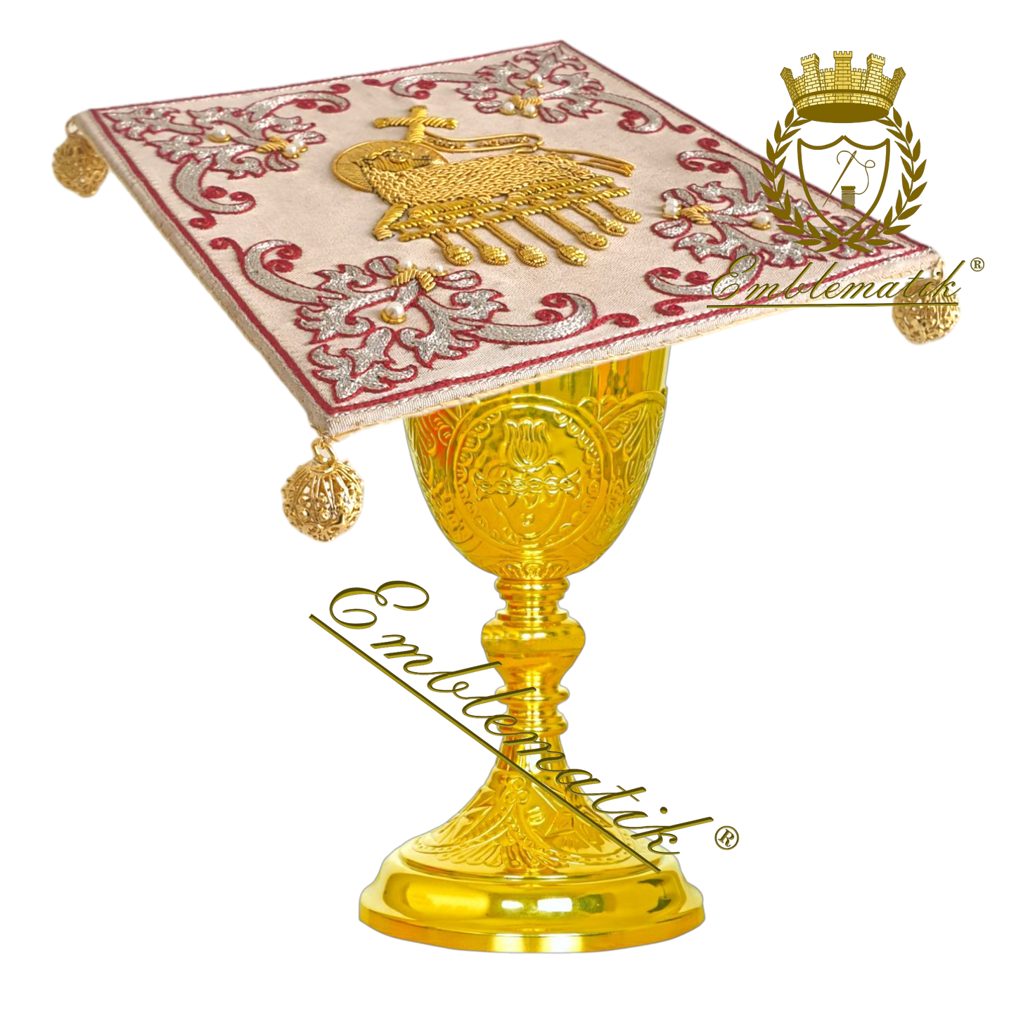 Chalice Pall Hand Embroidered Lamb