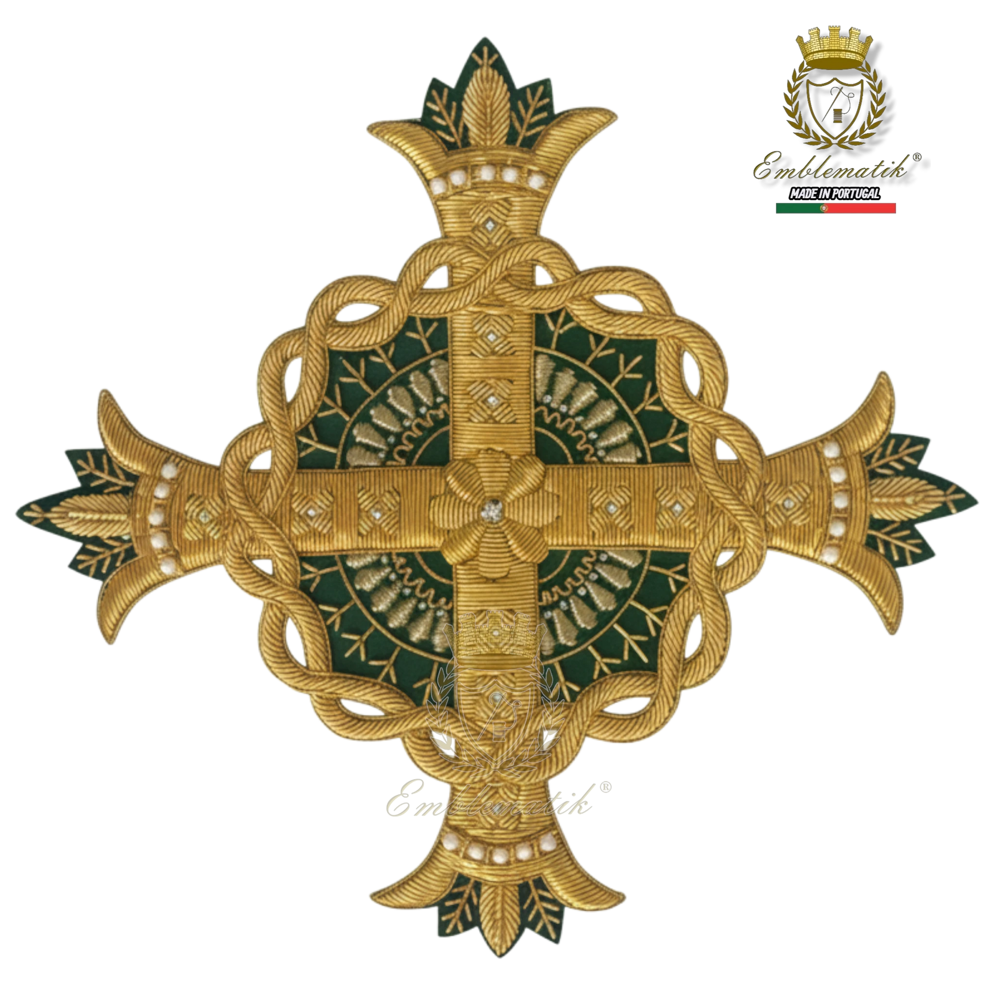 Emblematik by Pasamanerias y Bordados gold metallic thread cross with green fabric backing and pearl accents for liturgical vestments.
